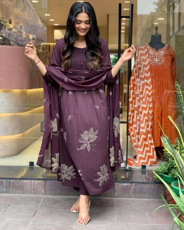 Floral Dreams ? Printed & Embroidered Cotton Dress (Size M) - Image 4
